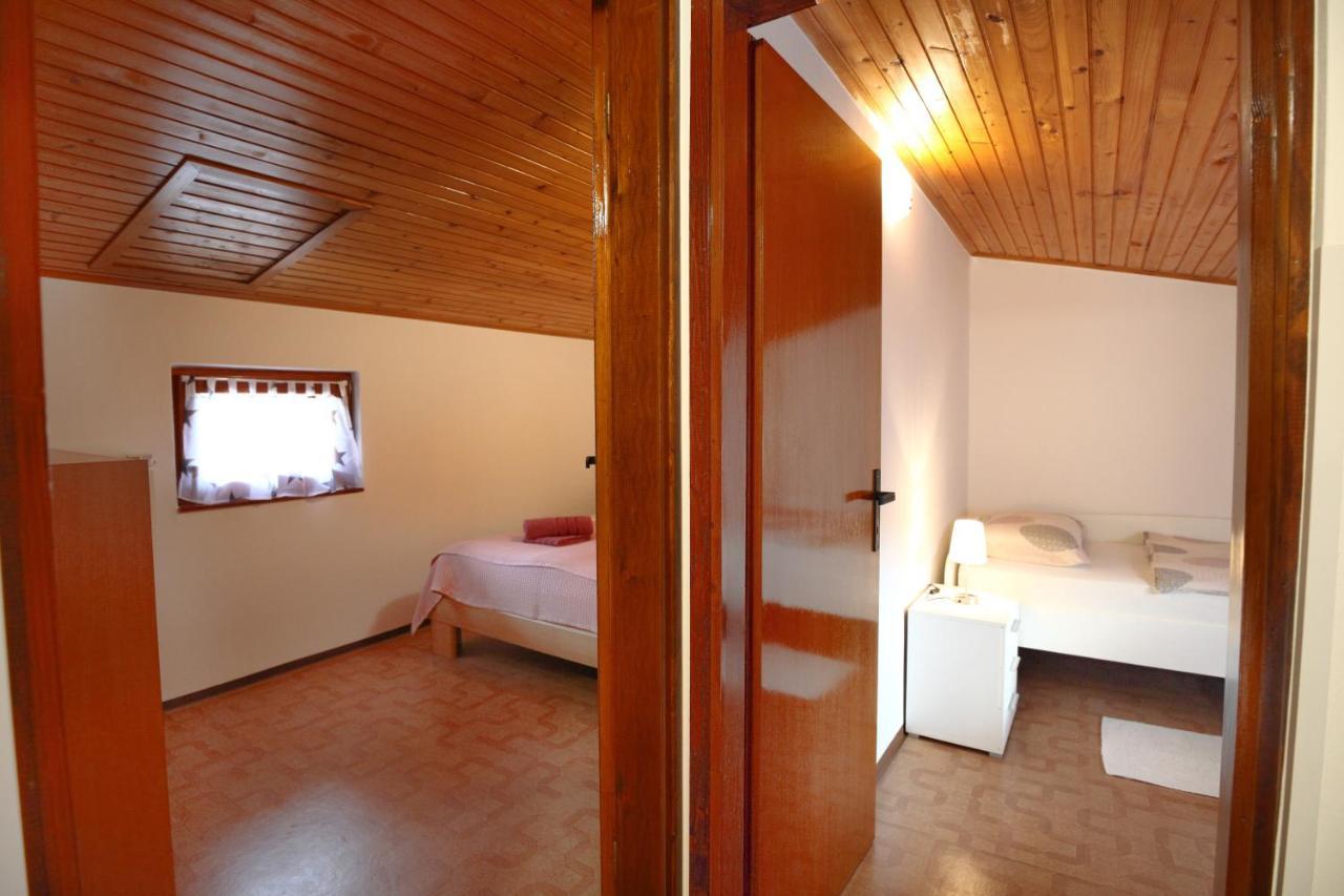 イゾラ Parenzana Haven Hideaway Starヴィラ エクステリア 写真